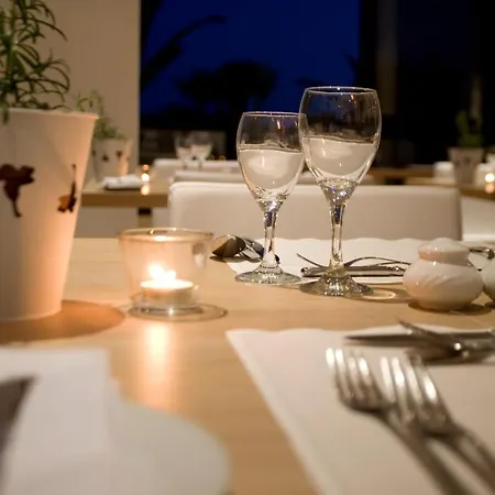 Sandy & - Ex Sentido Hotel 5*