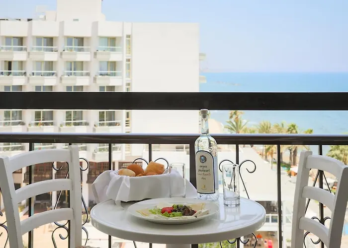 Sandy & - Ex Sentido ホテル ラルナカ