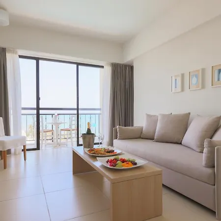 Sandy & - Ex Sentido Hotel 5*