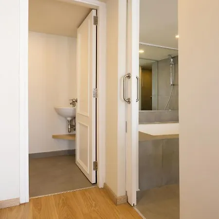 Sandy & - Ex Sentido Otel Larnaca