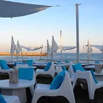 Sandy & - Ex Sentido Hotel Larnaca